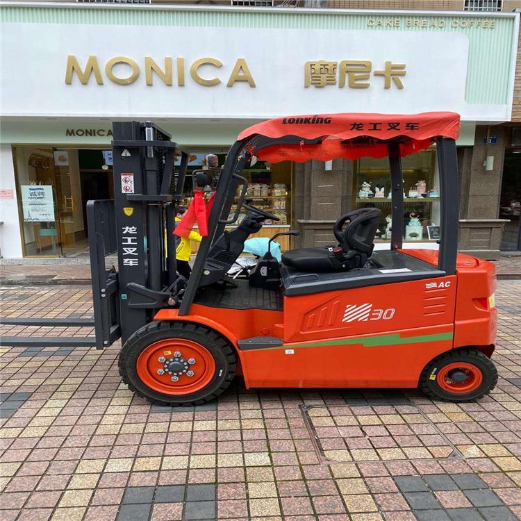 南京電動(dòng)叉車